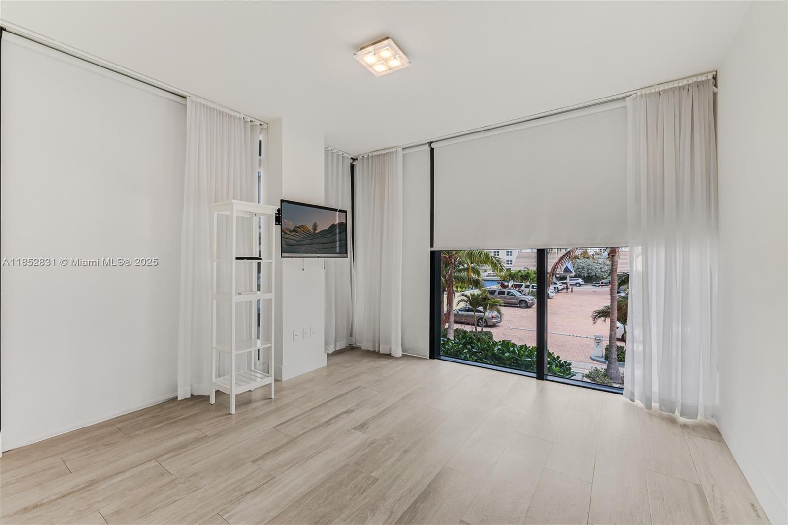 2101 South Surf Road, Unit 2F Hollywood, FL 33019 - Photo 61 of 70