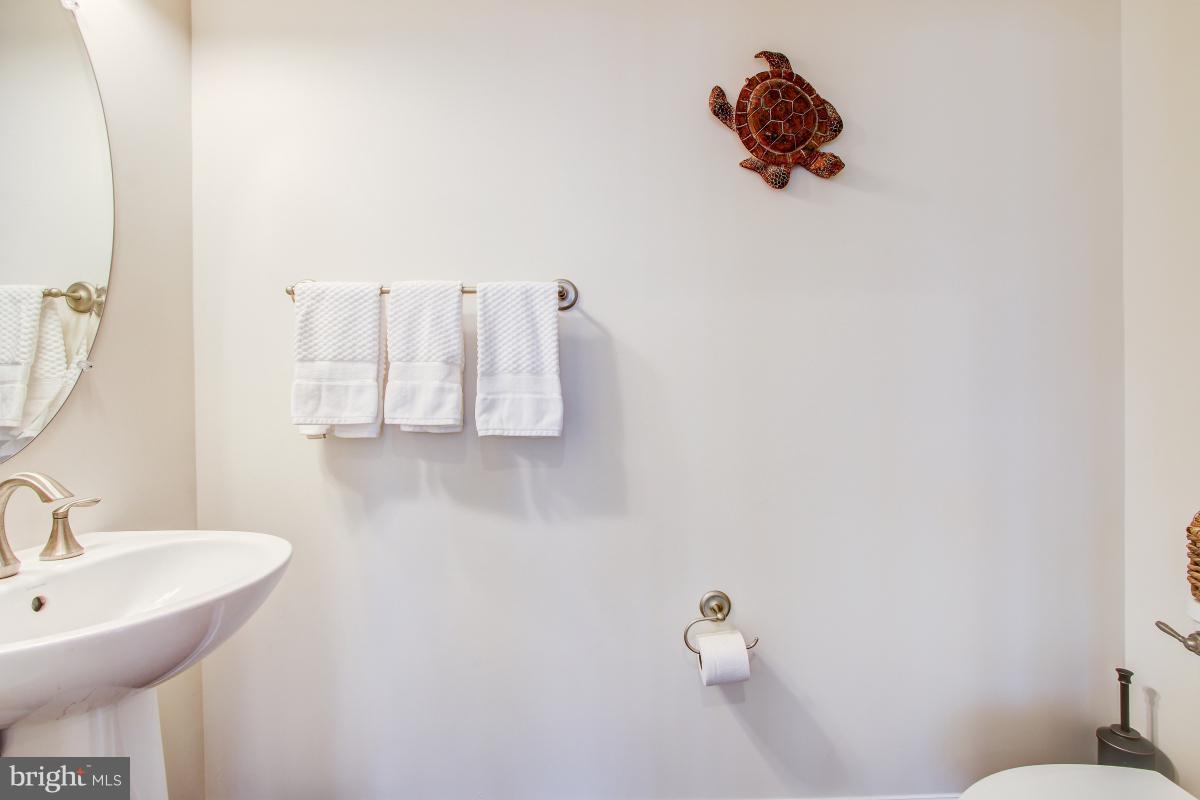 8391 Edward Carr Court Springfield, VA 22153 - Photo 25 of 67 First floor powder room