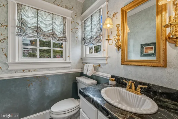 $1,995,000 | 6108 Vernon Terrace, Alexandria, VA 22307