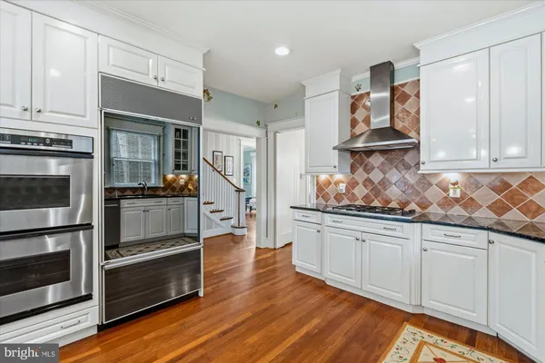 $1,995,000 | 6108 Vernon Terrace, Alexandria, VA 22307