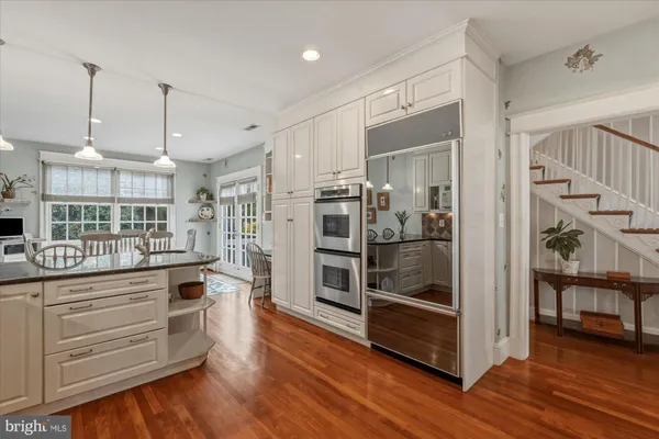 $1,995,000 | 6108 Vernon Terrace, Alexandria, VA 22307