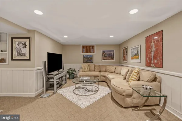 $1,995,000 | 6108 Vernon Terrace, Alexandria, VA 22307