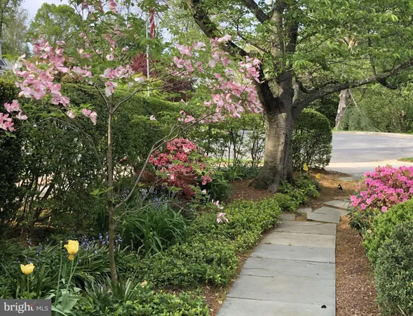 $1,995,000 | 6108 Vernon Terrace, Alexandria, VA 22307