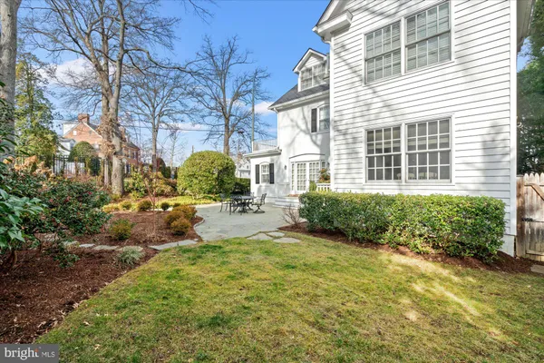 $1,995,000 | 6108 Vernon Terrace, Alexandria, VA 22307