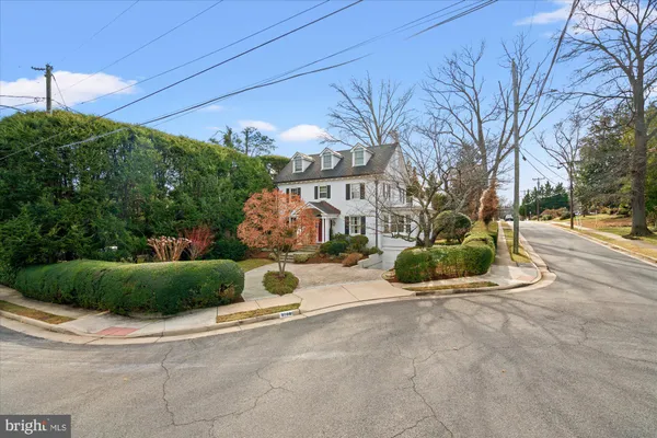 $1,995,000 | 6108 Vernon Terrace, Alexandria, VA 22307