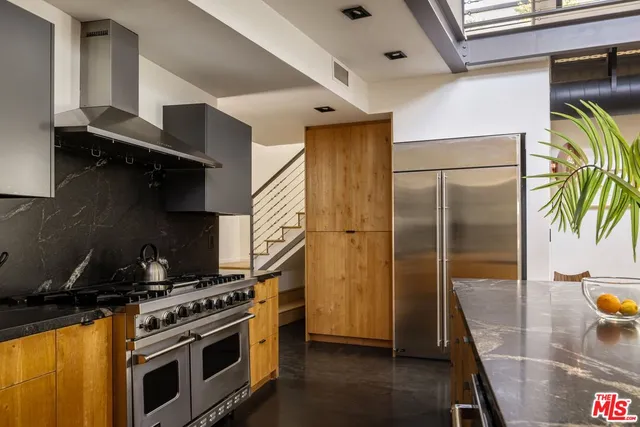 $3,888,000 | 913 Milwood Avenue, Venice, CA 90291