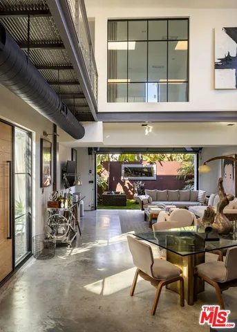 $3,888,000 | 913 Milwood Avenue, Venice, CA 90291