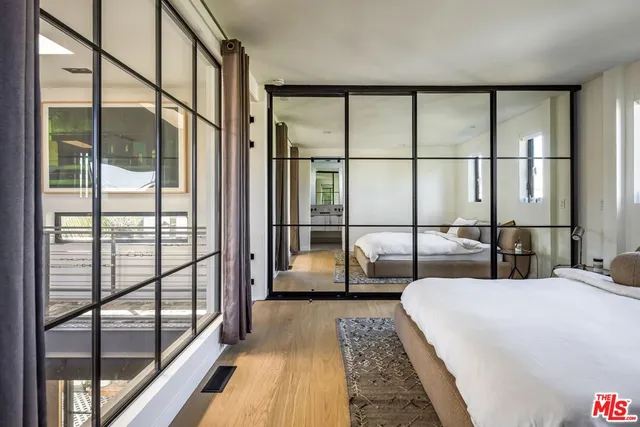 $3,888,000 | 913 Milwood Avenue, Venice, CA 90291