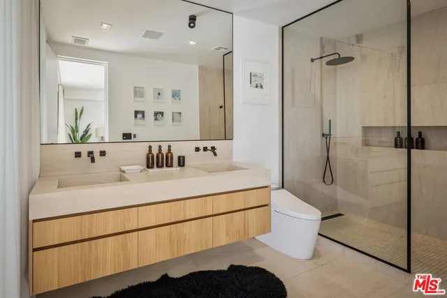 $3,888,000 | 913 Milwood Avenue, Venice, CA 90291