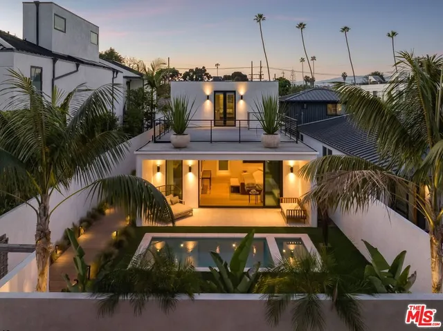 $3,888,000 | 913 Milwood Avenue, Venice, CA 90291