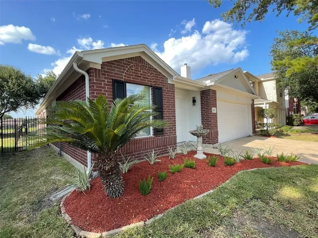 $2,200 | 17438 Prospect Meadows Drive, Houston, TX 77095