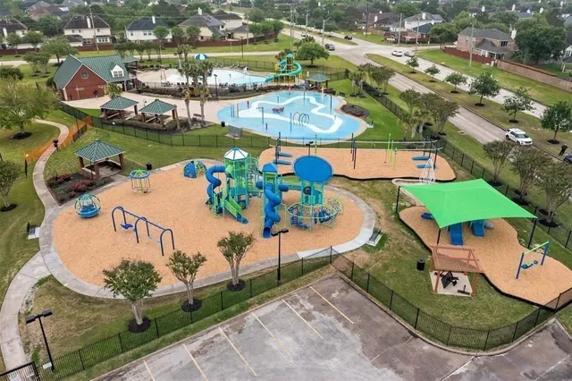 $2,200 | 17438 Prospect Meadows Drive, Houston, TX 77095