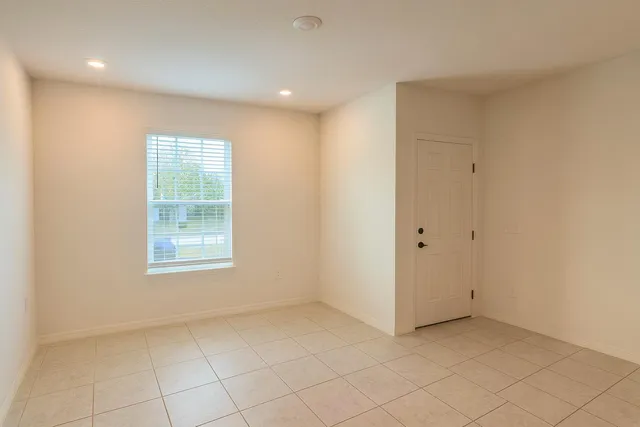 $2,900 | 1963 Southwest Import Drive, Port St. Lucie, FL 34953