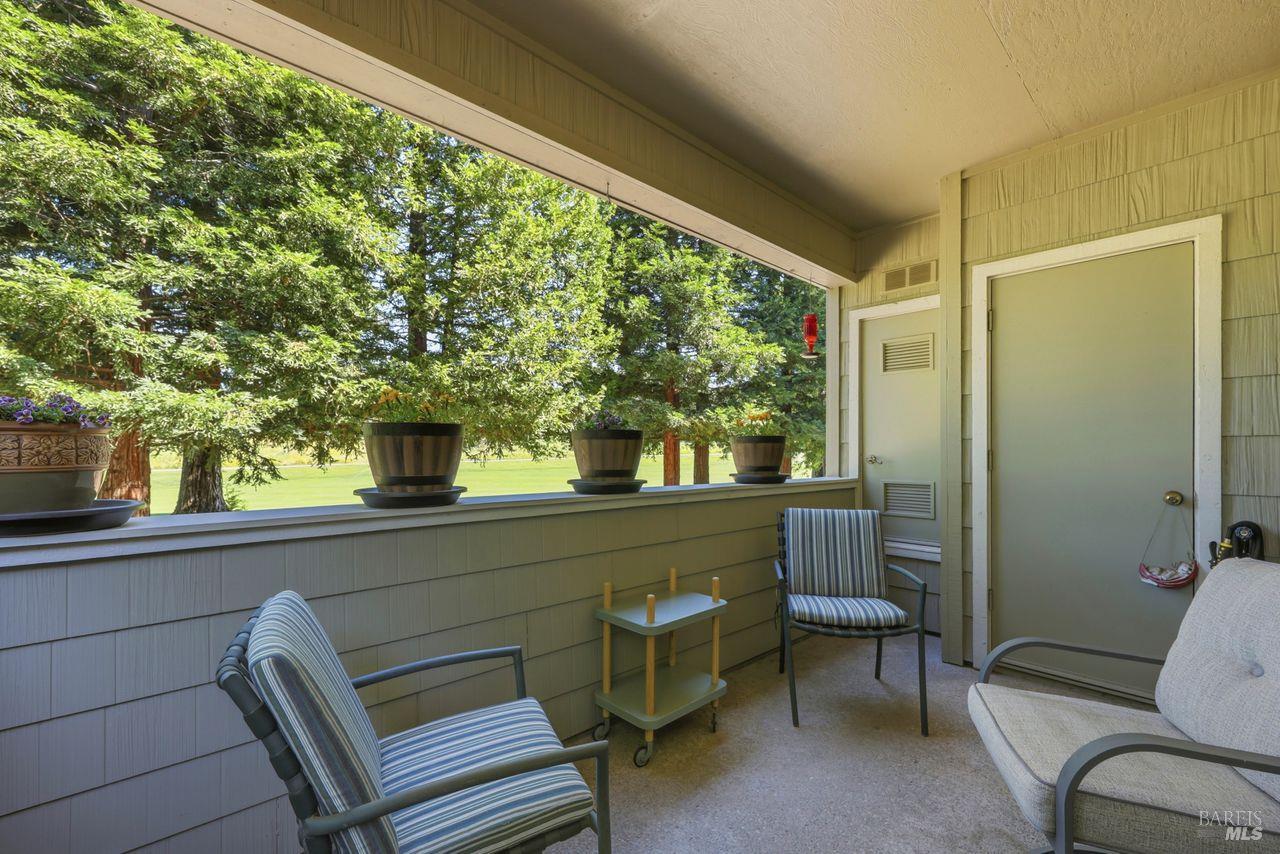 2092 Stonefield Lane Santa Rosa, CA 95403 - Photo 17 of 44