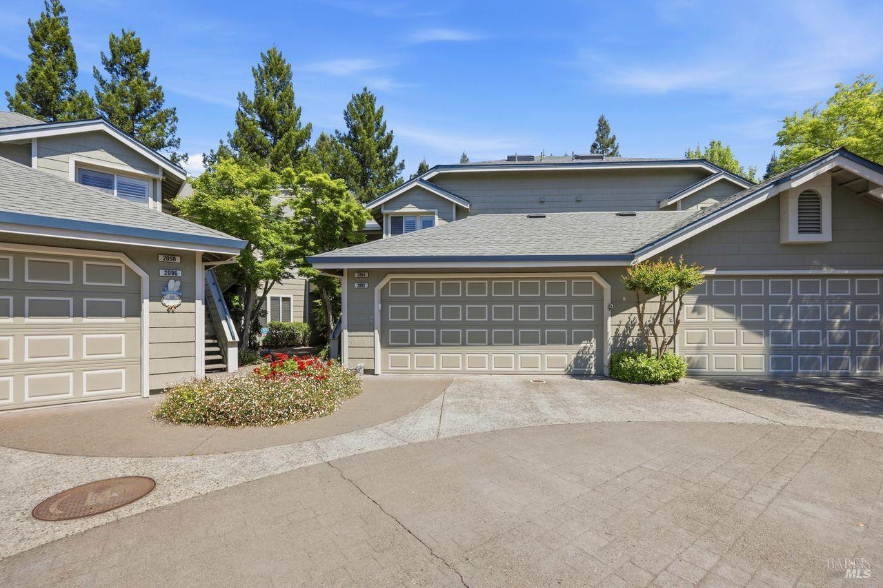 2092 Stonefield Lane Santa Rosa, CA 95403 - Photo 2 of 44