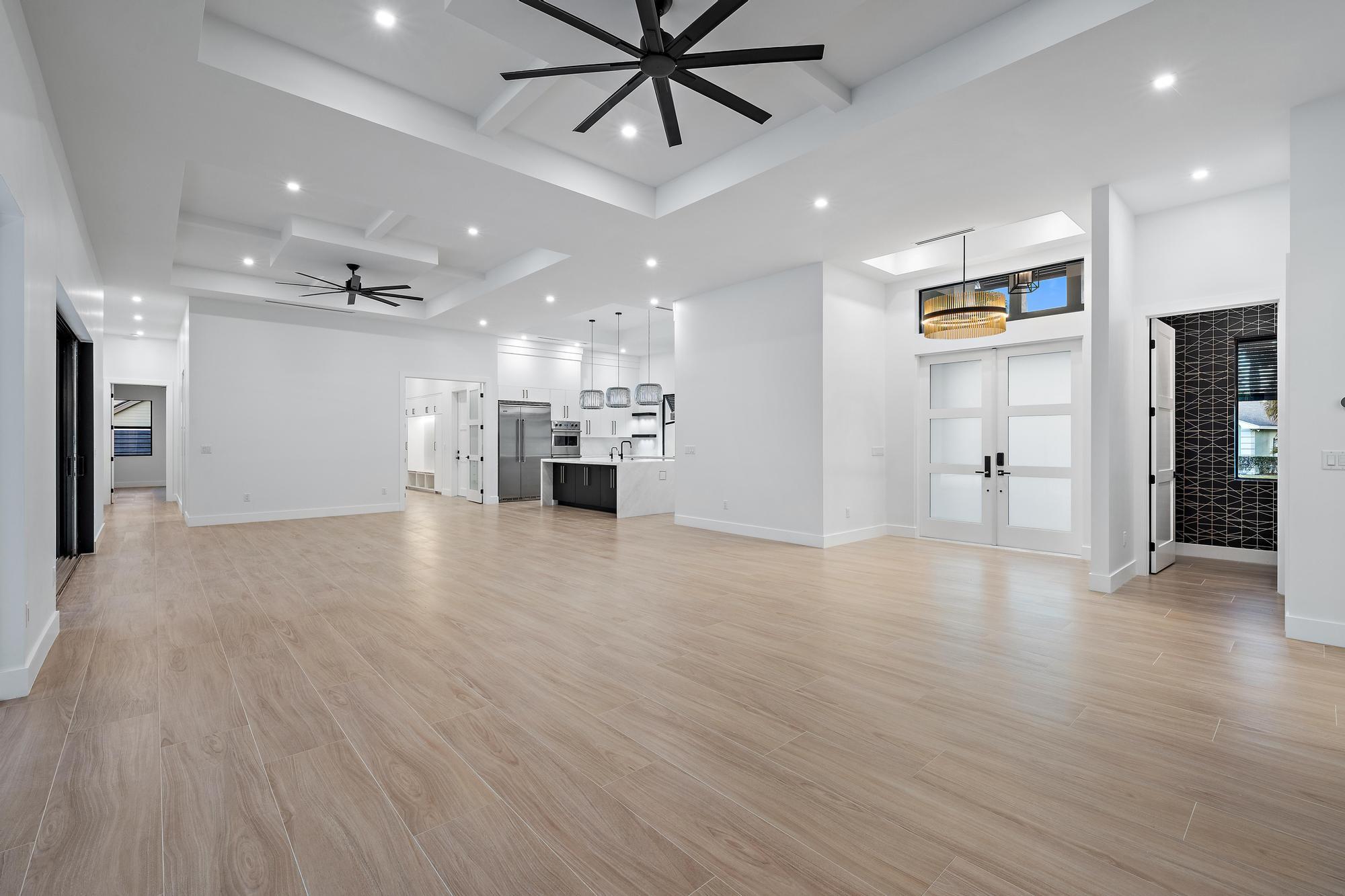 5701 Old Orange Road Jupiter, FL 33458 - Photo 28 of 51 Living Area