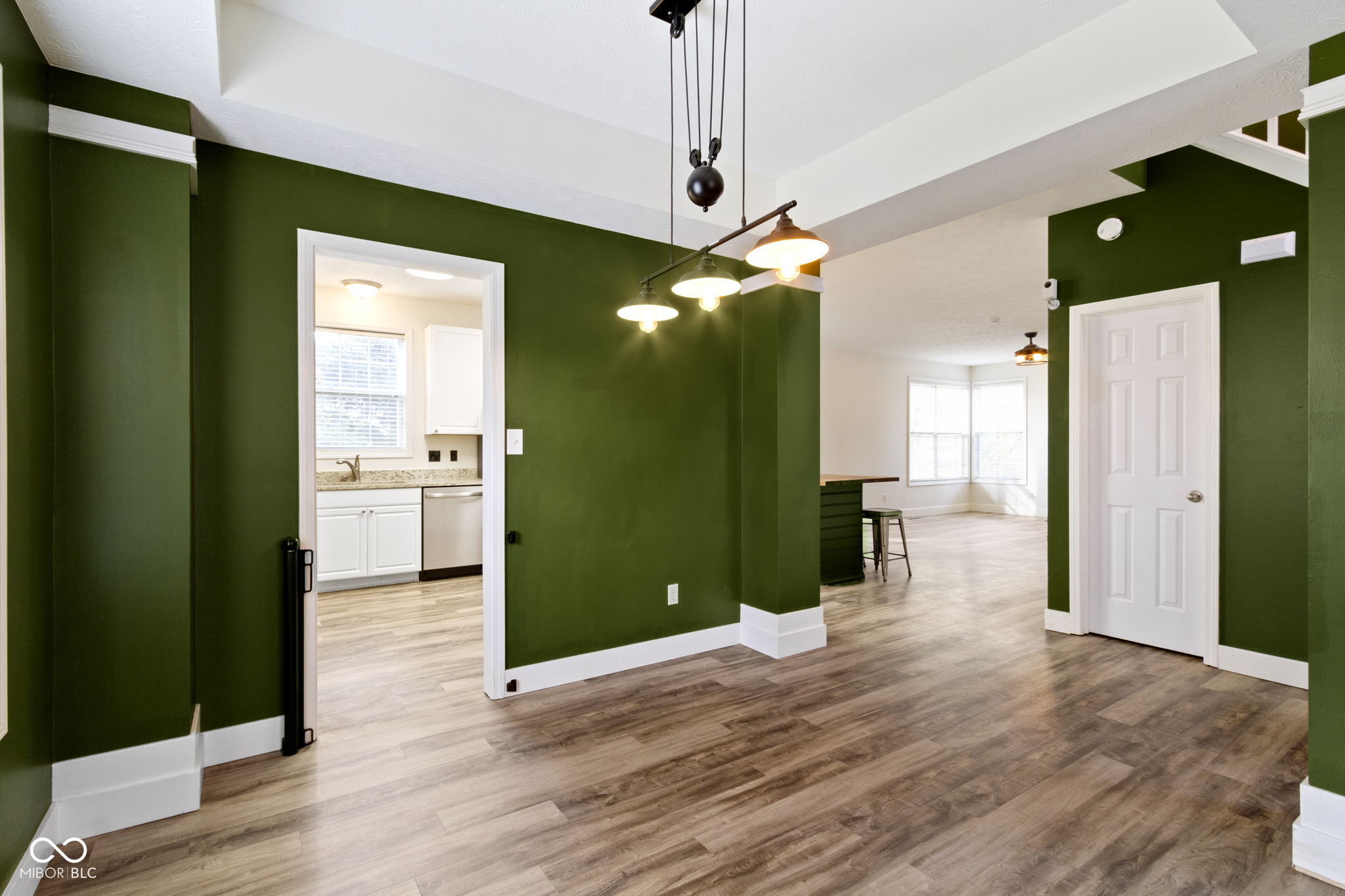 12958 Sinclair Place Fishers, IN 46038 - Photo 11 of 55 Gallery Image 11