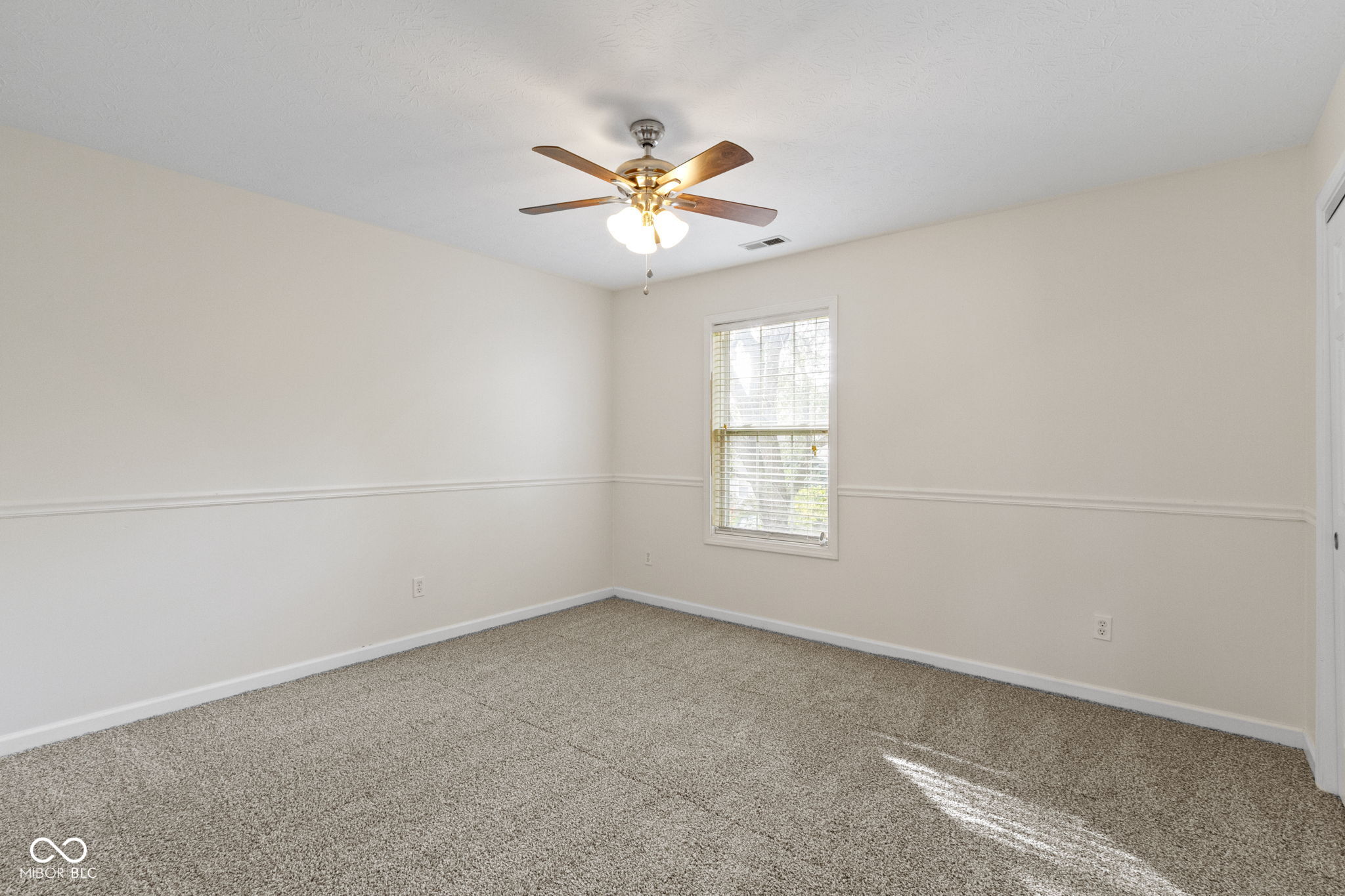 12958 Sinclair Place Fishers, IN 46038 - Photo 32 of 55 Gallery Image 32