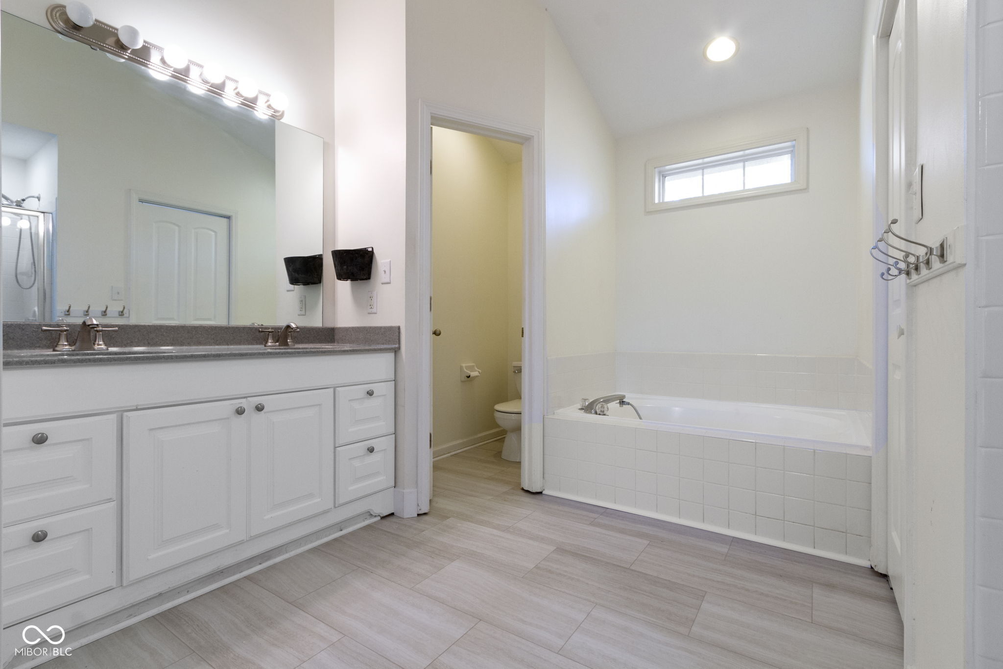 12958 Sinclair Place Fishers, IN 46038 - Photo 42 of 55 Gallery Image 42