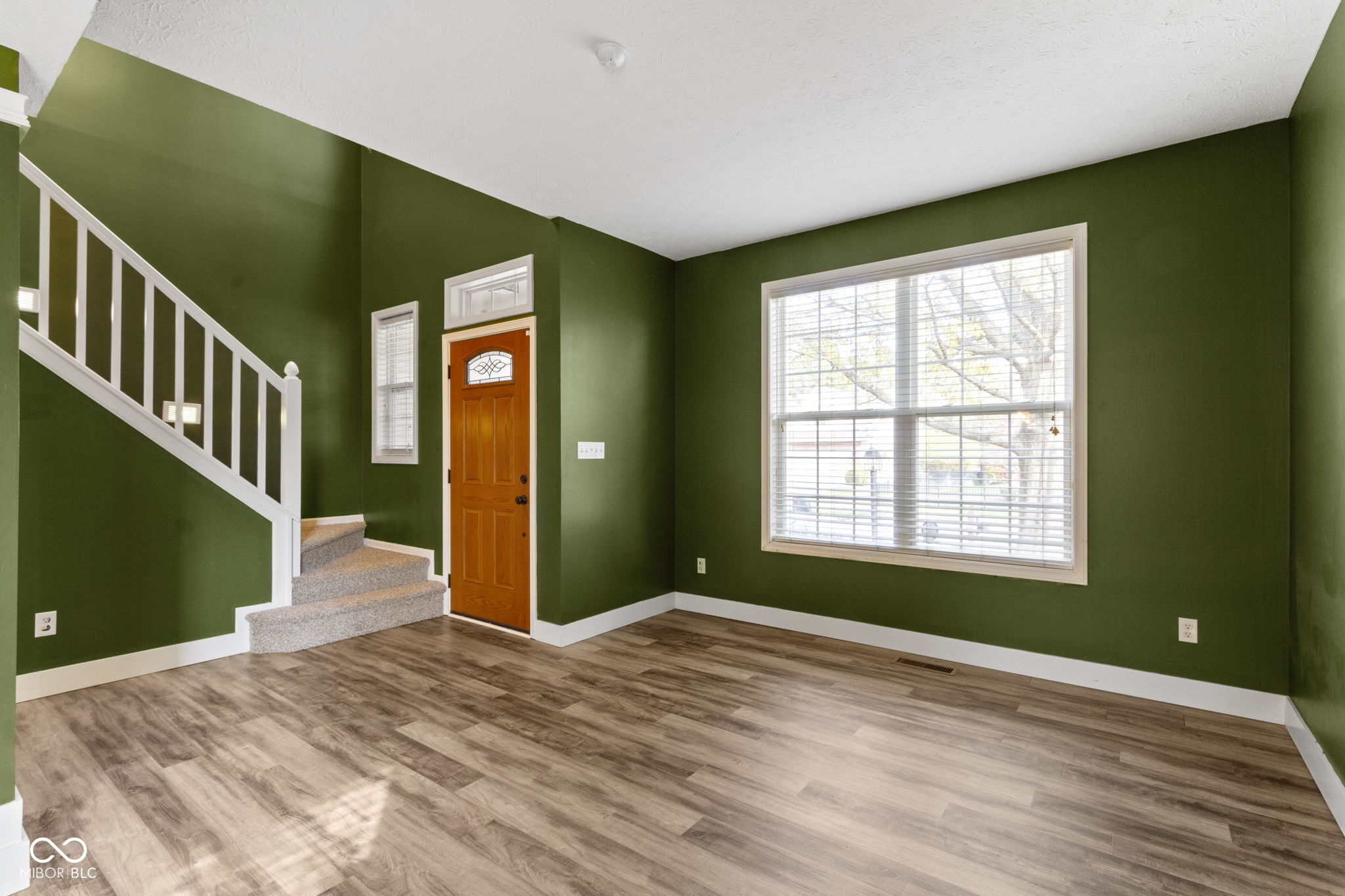 12958 Sinclair Place Fishers, IN 46038 - Photo 8 of 55 Gallery Image 8