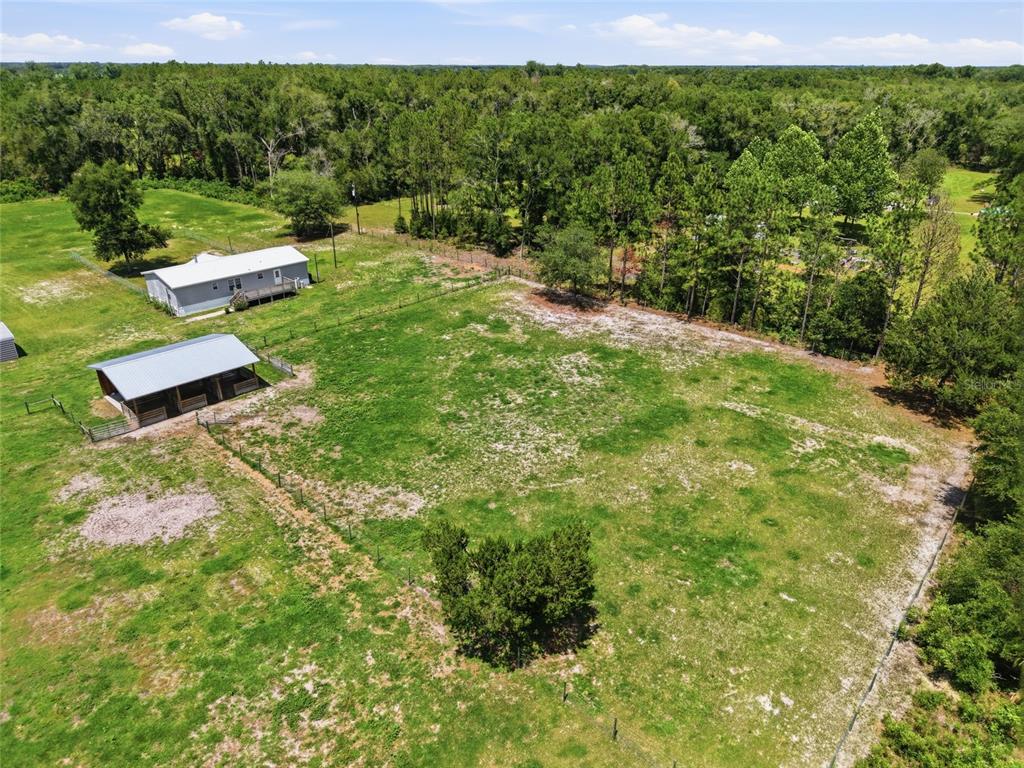 4889 Southwest 35th Trail Bell, FL 32619 - Photo 39 of 45