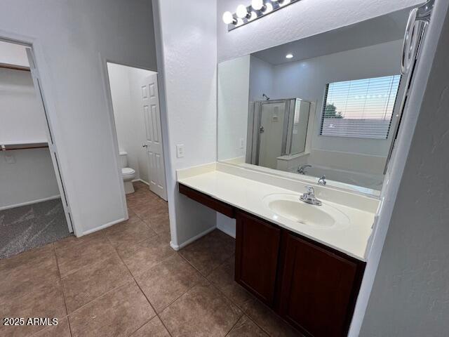 33578 North Sandstone Drive San Tan Valley, AZ 85143 - Photo 46 of 53 a bathroom with a double vanity sink and mirror