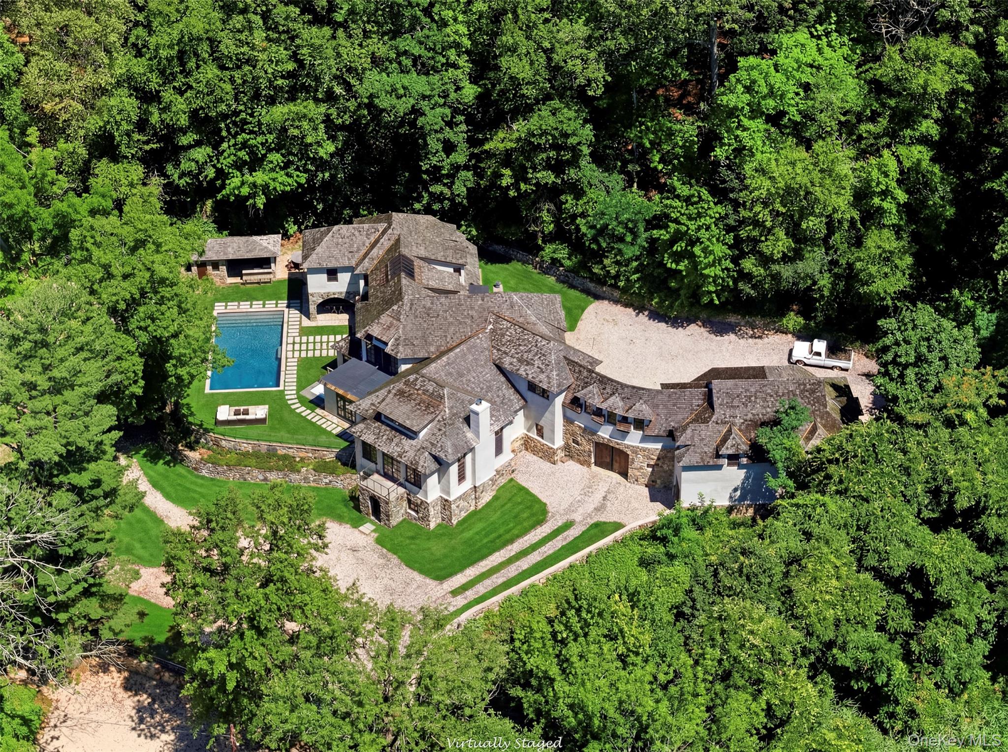 36 Spring Street Cold Spring Harbor, NY 11724 - Photo 1 of 43
