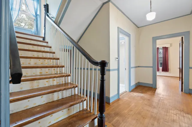 $425,000 | 3310 Alta Vista Drive, Chattanooga, TN 37411