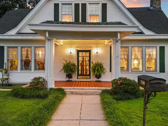 $425,000 | 3310 Alta Vista Drive, Chattanooga, TN 37411