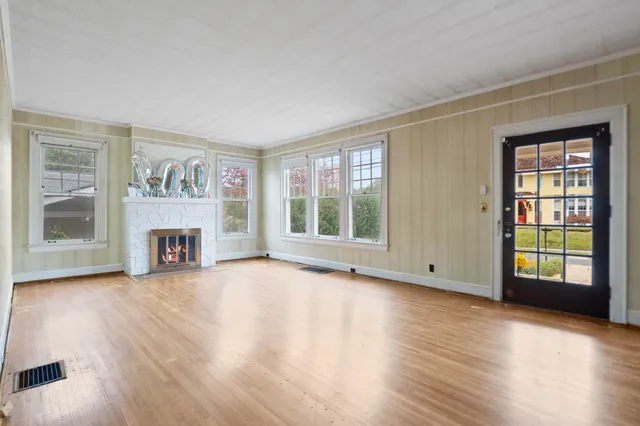 $425,000 | 3310 Alta Vista Drive, Chattanooga, TN 37411