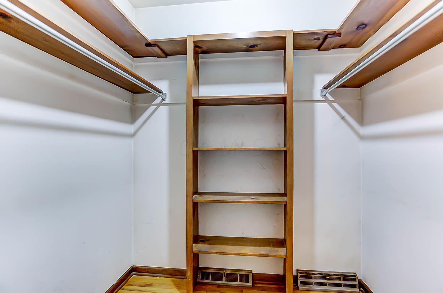 4055 Sunbury Road Columbus, OH 43219 - Photo 30 of 61 Gallery Image 30