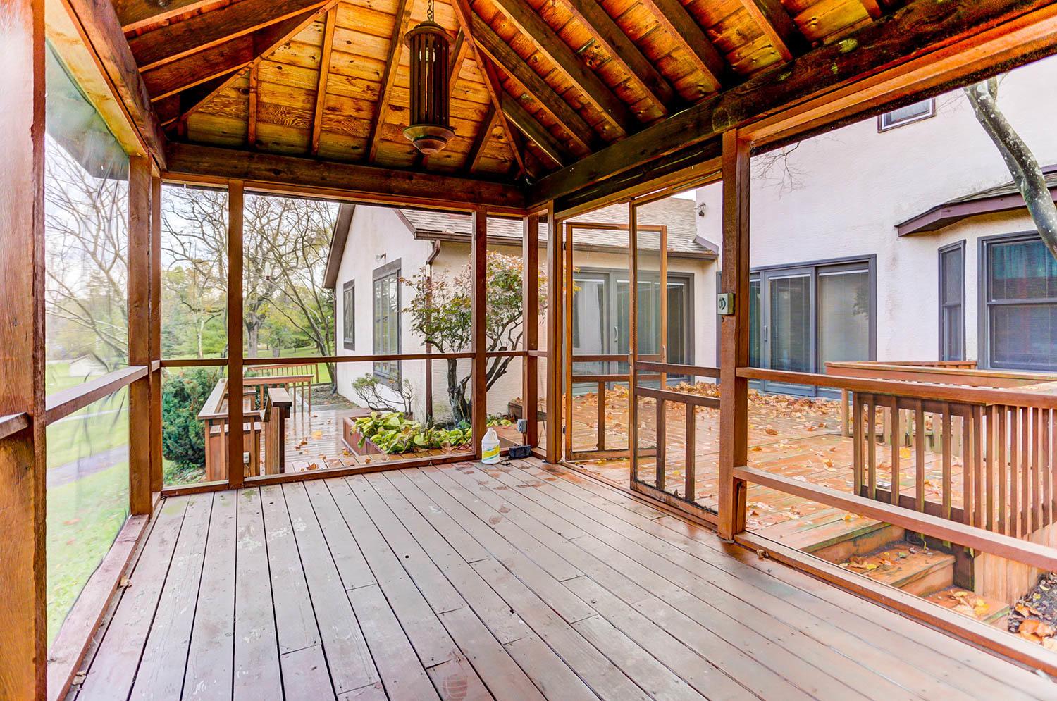 4055 Sunbury Road Columbus, OH 43219 - Photo 45 of 61 Gallery Image 45