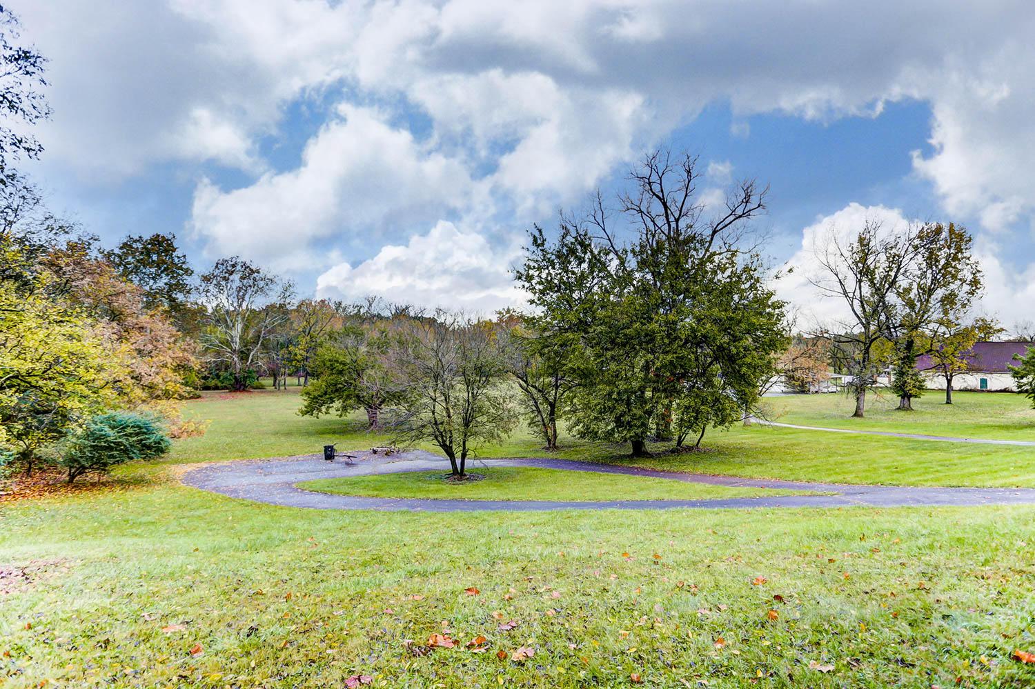 4055 Sunbury Road Columbus, OH 43219 - Photo 48 of 61 Gallery Image 48