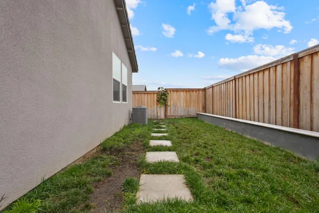 $535,000 | 918 Cumbria Lane, Patterson, CA 95363