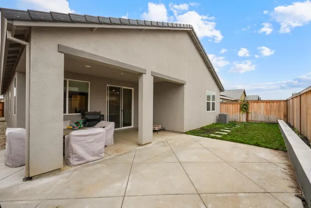$535,000 | 918 Cumbria Lane, Patterson, CA 95363