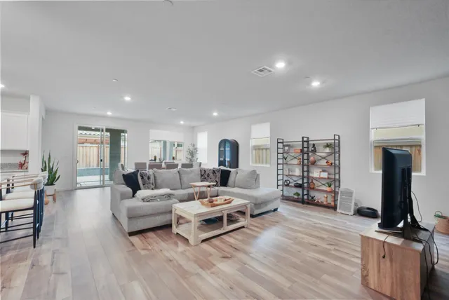 $535,000 | 918 Cumbria Lane, Patterson, CA 95363