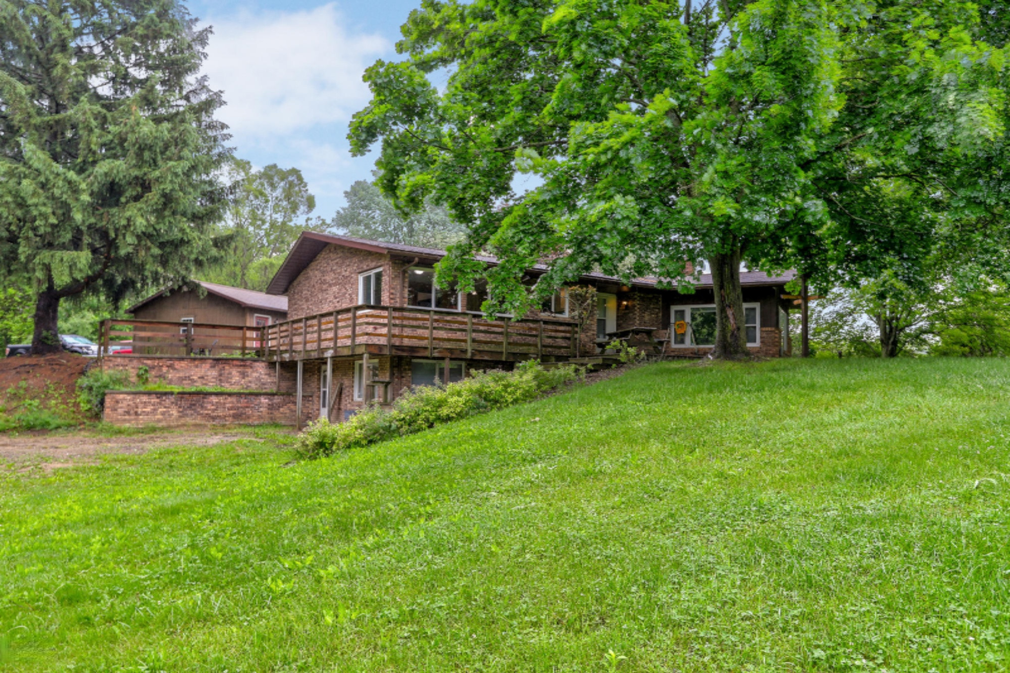3383 Clawson Road Dowagiac, MI 49047 - Photo 2 of 35 Camp House-33