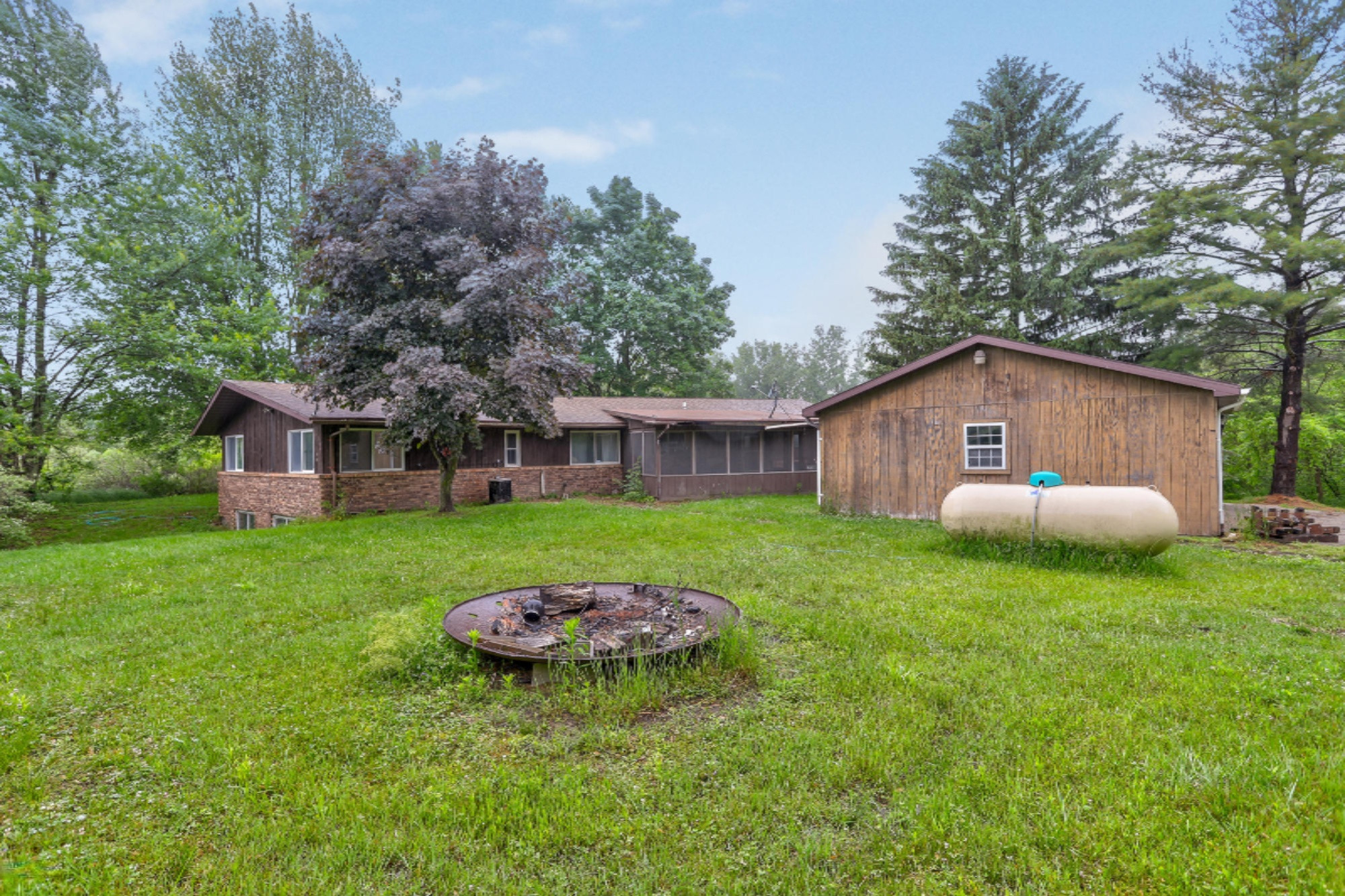 3383 Clawson Road Dowagiac, MI 49047 - Photo 34 of 35 Camp House-28