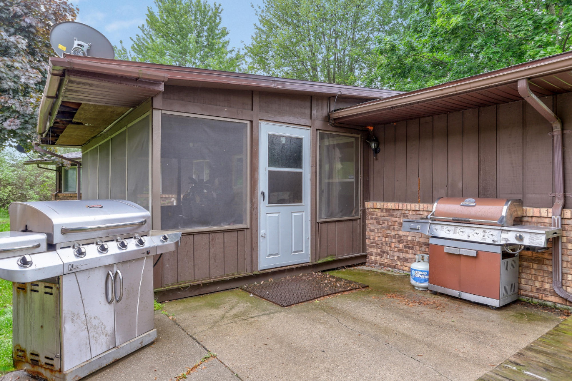 3383 Clawson Road Dowagiac, MI 49047 - Photo 5 of 35 Camp House-36