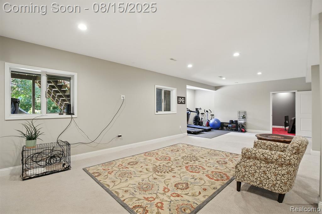 4611 Dunbar Court Rochester, MI 48306 - Photo 33 of 41 Gallery Image 33