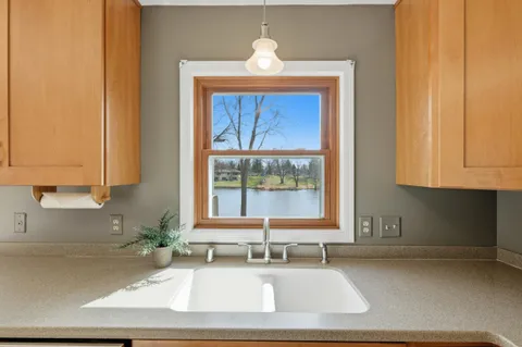 $495,000 | 570 Riverview Drive, Marshall, WI 53559