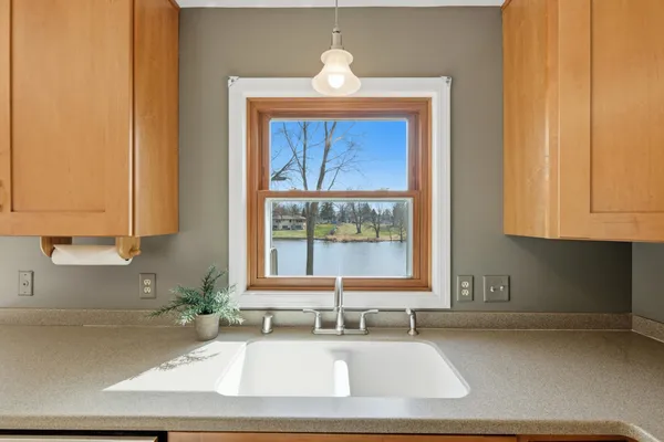 $495,000 | 570 Riverview Drive, Marshall, WI 53559