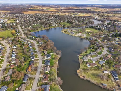 $495,000 | 570 Riverview Drive, Marshall, WI 53559