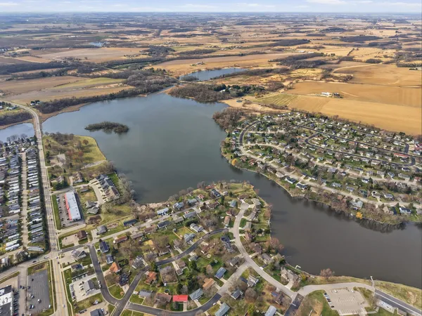 $495,000 | 570 Riverview Drive, Marshall, WI 53559