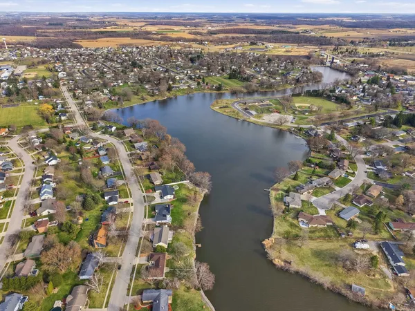 $495,000 | 570 Riverview Drive, Marshall, WI 53559