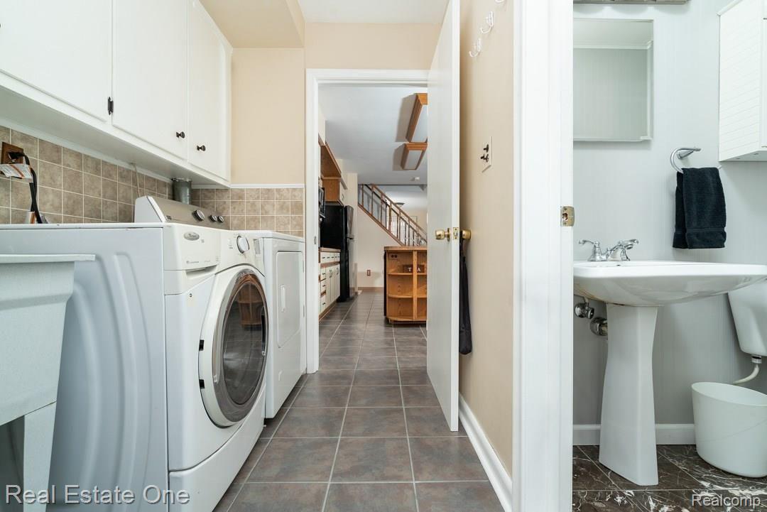 10 Wendelton Road Troy, MI 48084 - Photo 18 of 29 10-Wendelton-21.jpg