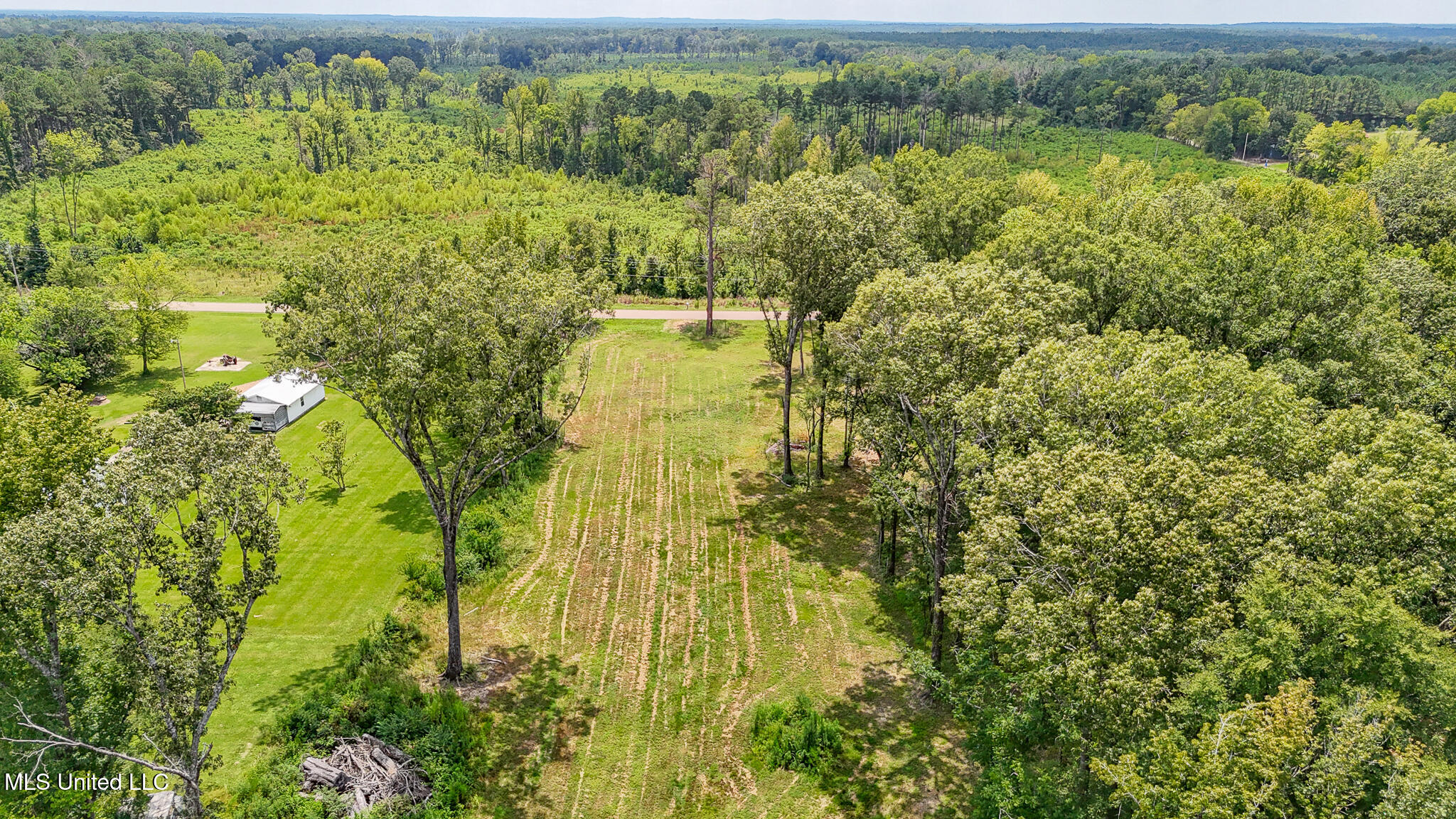 532 Ratliff Ferry Road Canton, MS 39046 - Photo 8 of 19 532 Ratliff Ferry 15