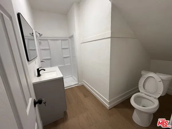 $9,995 | 4501 South Budlong Avenue, Los Angeles, CA 90037