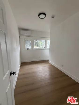 $9,995 | 4501 South Budlong Avenue, Los Angeles, CA 90037