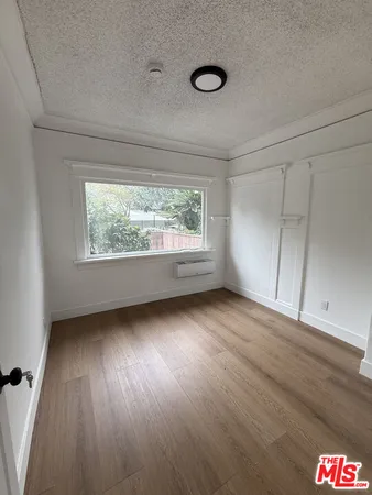 $9,995 | 4501 South Budlong Avenue, Los Angeles, CA 90037